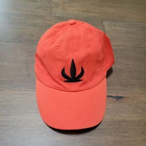 Cannabis leaf cap NEW